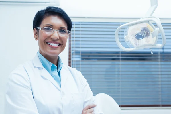 Portrait of female dentist — Stock Photo, Image