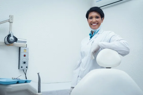 Portrait of female dentist — Stock Photo, Image