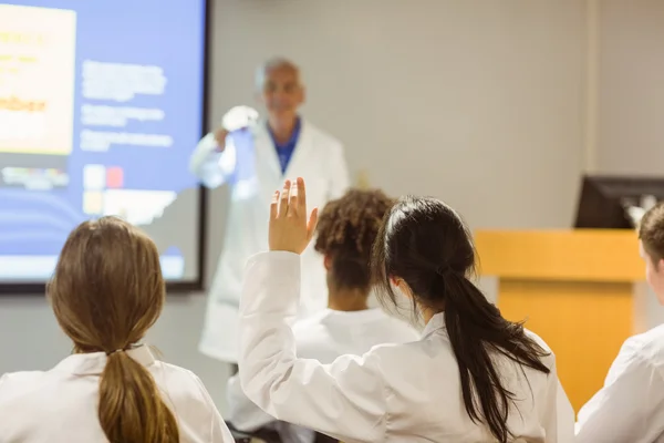 Science professor giving lecture to class — Stock Photo, Image