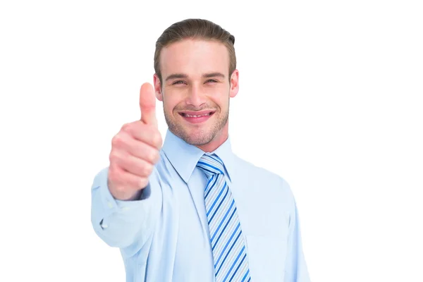Positiver Geschäftsmann lächelt mit erhobenem Daumen — Stockfoto