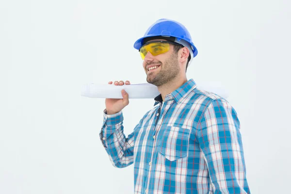 Arquitecto sonriente mirando hacia otro lado — Foto de Stock