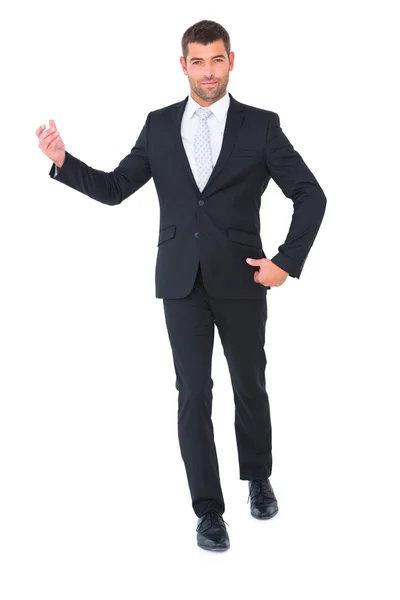 Uomo d'affari sorridente con le mani in alto — Foto Stock