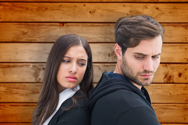 Ongelukkige paar niet spreken met elkaar zijn verbonden — Stockfoto