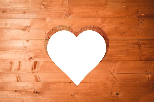Corazón cortado en madera —  Fotos de Stock