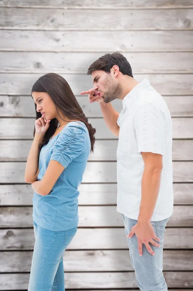 Angry man shouting at girlfriend — Stock Photo, Image