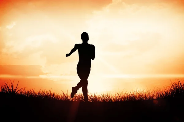 Mujer corriendo y saltando — Foto de Stock