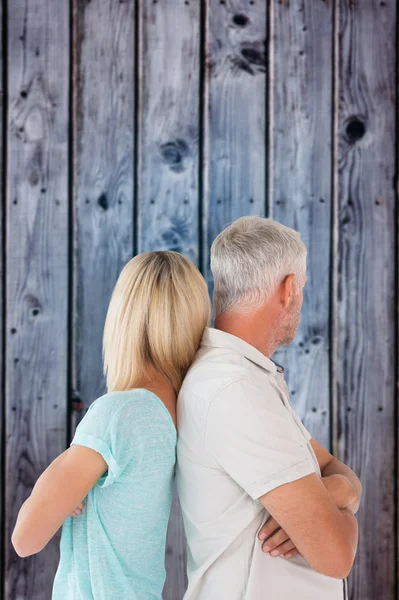 Ongelukkige paar niet spreken met elkaar zijn verbonden — Stockfoto