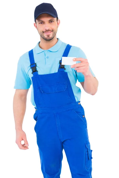 Handyman segurando cartão de visita — Fotografia de Stock