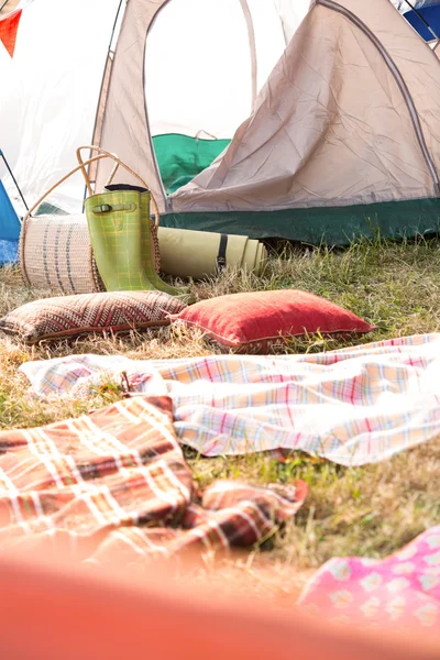 Bohemian style campsite at festival — Stock Photo, Image