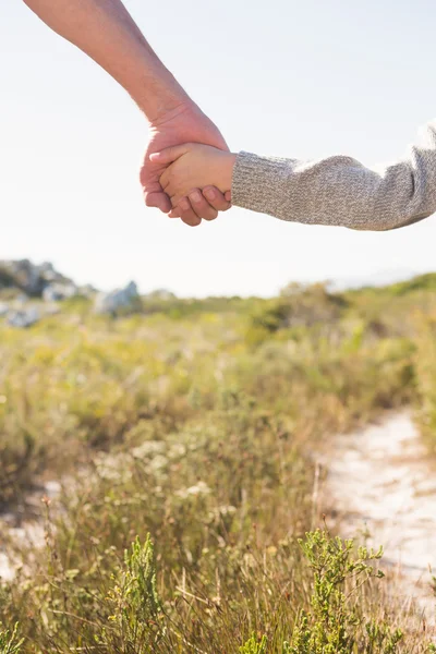 Vater und Sohn auf dem Land — Stockfoto