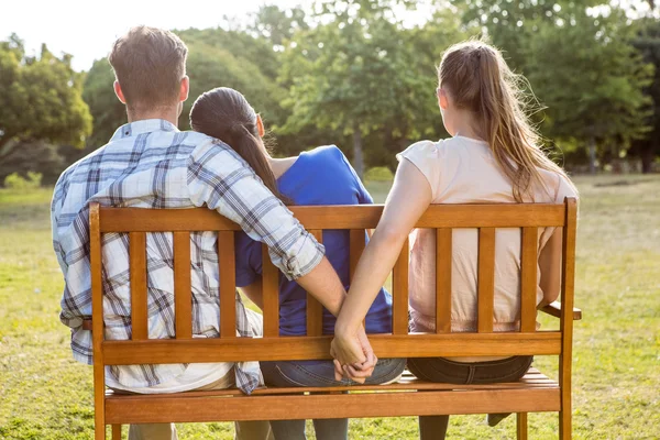 Man being unfaithful in the park — Stock Photo, Image