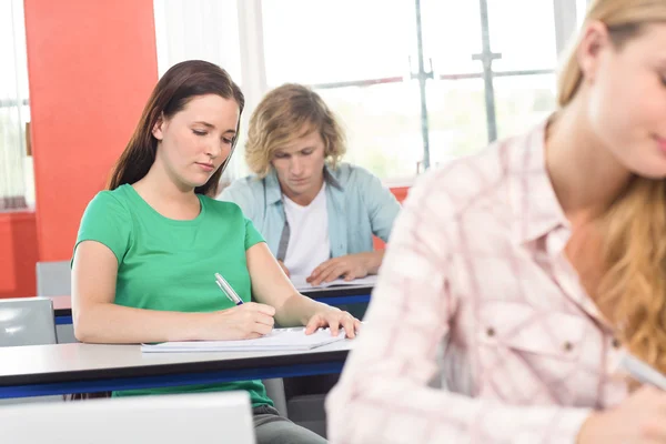 Studenti in classe — Foto Stock