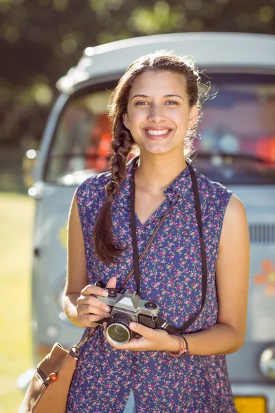 Pretty hipster taking a photo — Stock Photo, Image