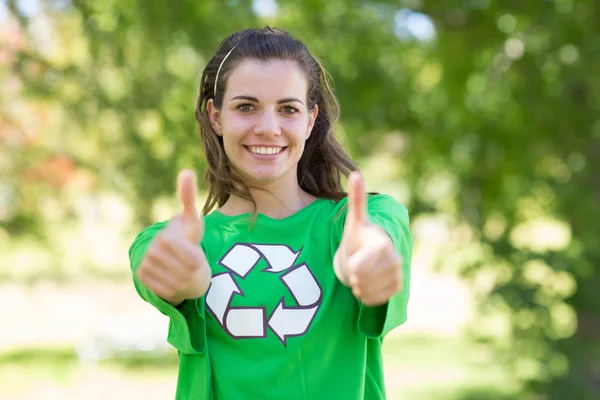 Happy environmental activist in the park — Stock Photo, Image