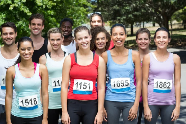 Fit people at race in park — Stock Photo, Image