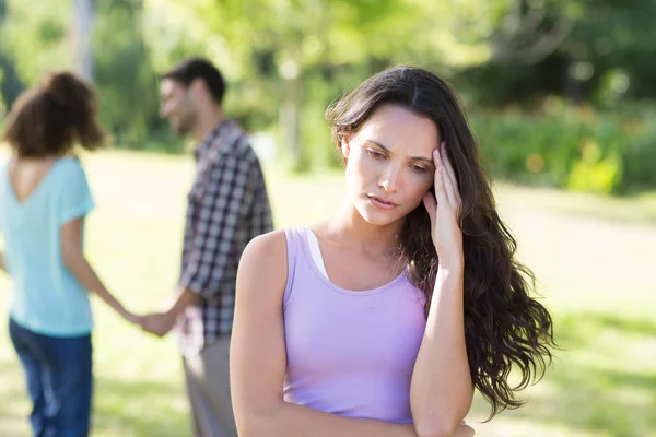 Woman upset at crush with other girl — Stock Photo, Image