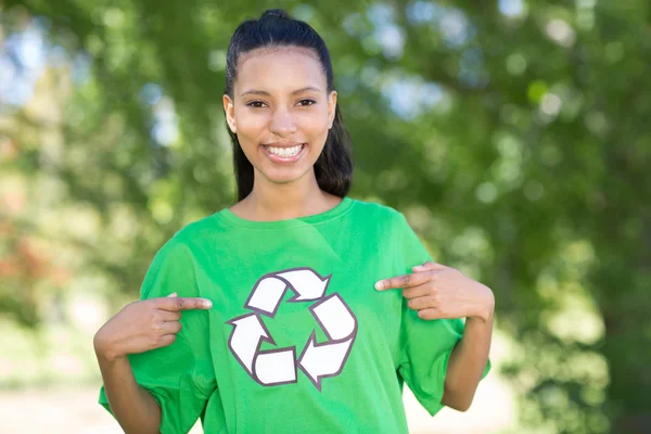 Happy environmental activist in the park — Stock Photo, Image