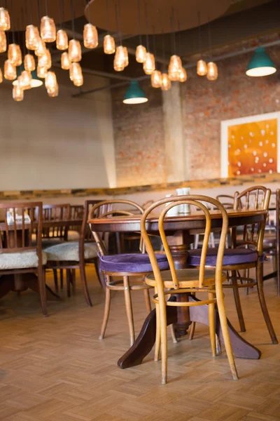 Coffee shop with tables and chairs — Stock Photo, Image