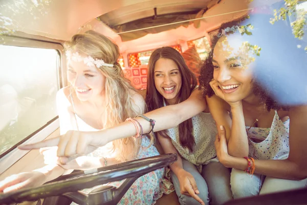 Hipster friends on road trip — Stock Photo, Image