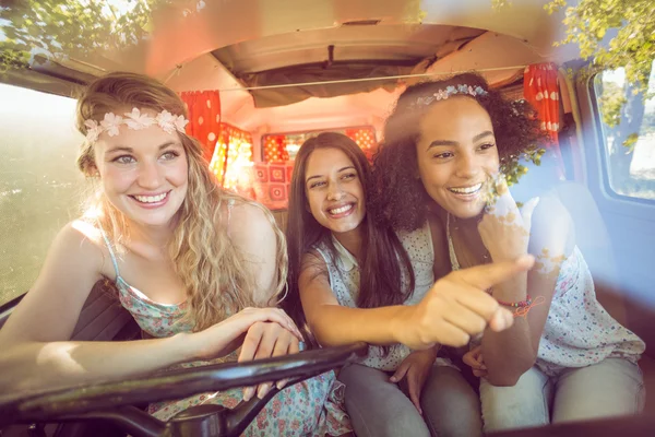 Hipster friends on road trip — Stock Photo, Image