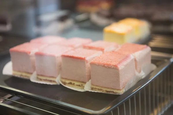 Fresh pink cheesecakes — Stock Photo, Image