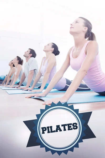 Pilates przeciwko odznaka — Zdjęcie stockowe