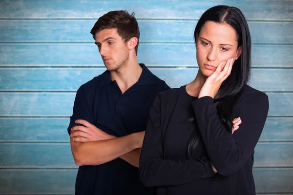 Pareja no hablando después de la discusión — Foto de Stock