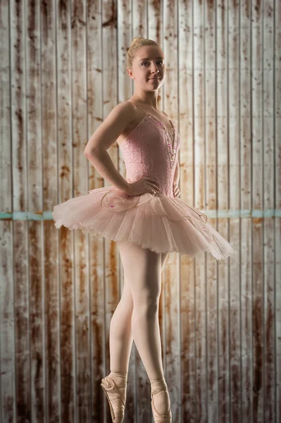 Pretty ballerina dancing — Stock Photo, Image