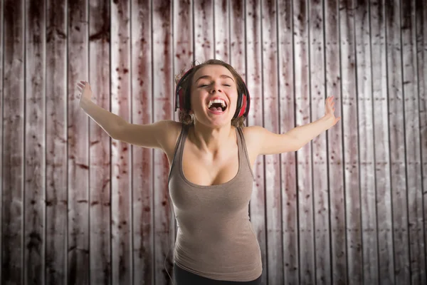 Mooi meisje muziek beluisteren — Stockfoto