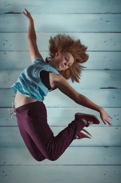 Pretty break dancer — Stock Photo, Image