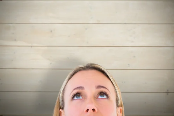 Blonde woman looking up — Stock Photo, Image