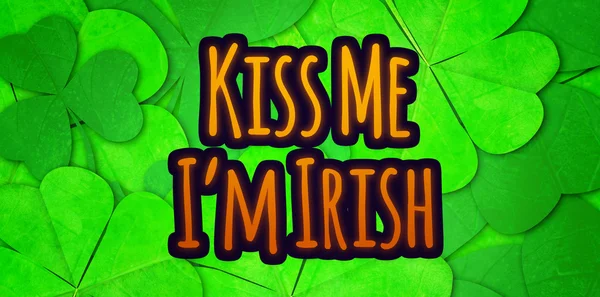 Złożony obraz pocałuj mnie im irlandzki — Zdjęcie stockowe