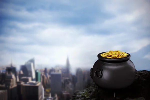 金の鍋の合成画像 — ストック写真