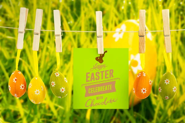 Happy easter afbeelding tegen paaseieren — Stockfoto