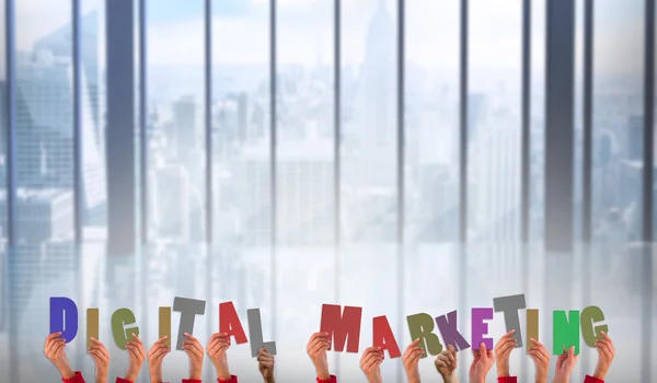 Ruce ukazují Digitální marketing — Stock fotografie