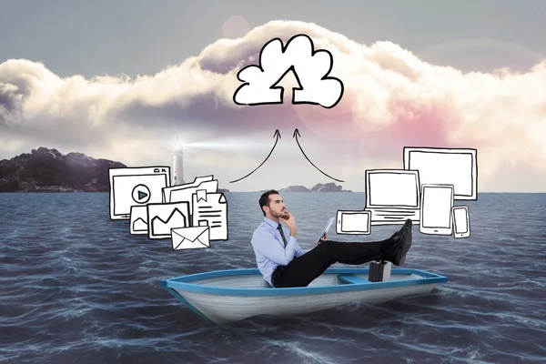 Kompozit kép üzletember a csónakban, tábla-PC — Stock Fotó