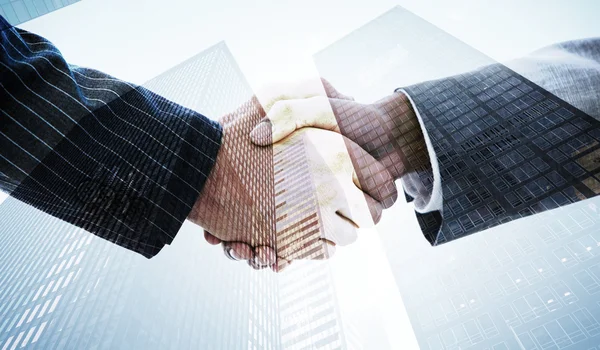 Business people shaking hands — Stock Photo, Image