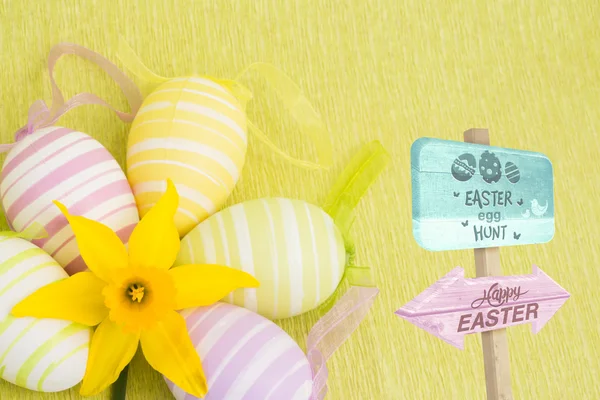 Paskalya yortusu yumurta avlamak işareti — Stok fotoğraf