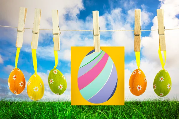 Easter eggs against green grass — Stock Photo, Image