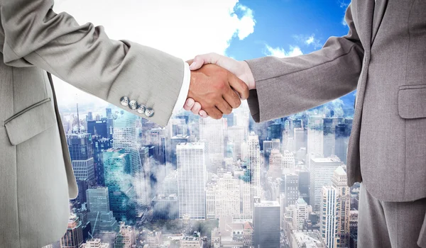 Shaking hands against new york — Stock Photo, Image