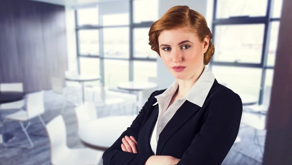 Imagem composta de mulher de negócios ruiva elegante em terno — Fotografia de Stock