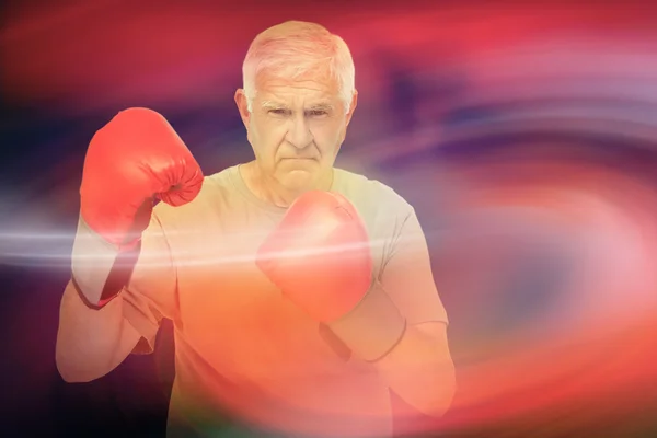 Determined senior boxer — Stock Photo, Image