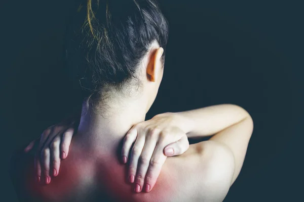 Mujer con lesión muscular — Foto de Stock