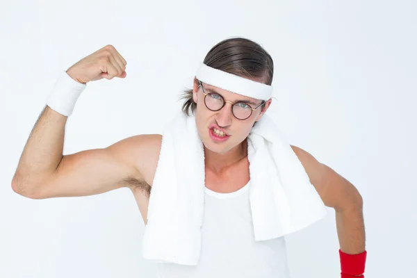 Geeky Hipster posiert in Sportbekleidung — Stockfoto