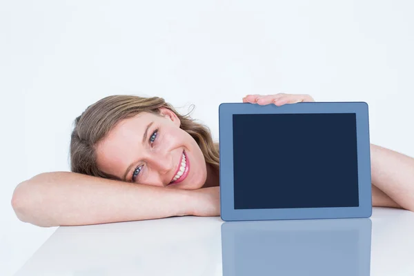 Vrouw weergegeven: tablet pc — Stockfoto