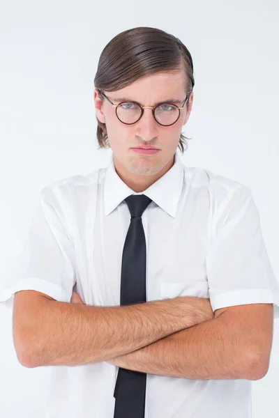 Geeky Geschäftsmann mit verschränkten Armen — Stockfoto