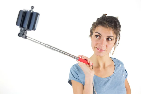 Casual brunette taking a selfie — Stock Photo, Image