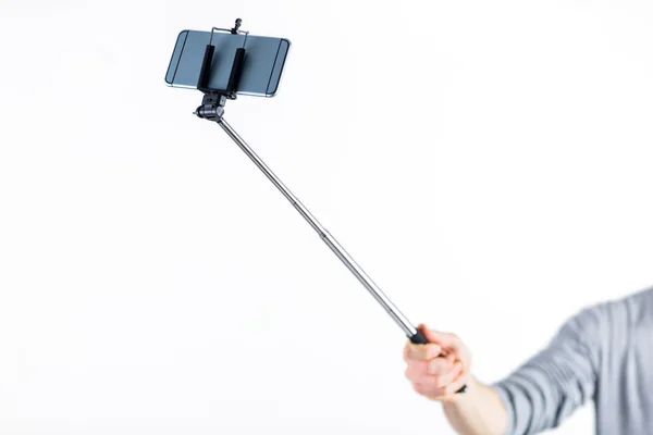 Casual adam selfie stick kullanarak — Stok fotoğraf