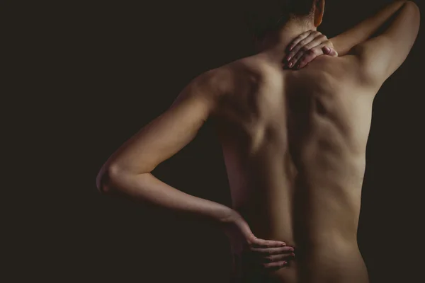 颈部损伤的裸体女人 — 图库照片