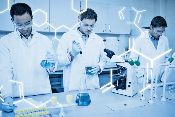 Scientists working at the lab — Stockfoto